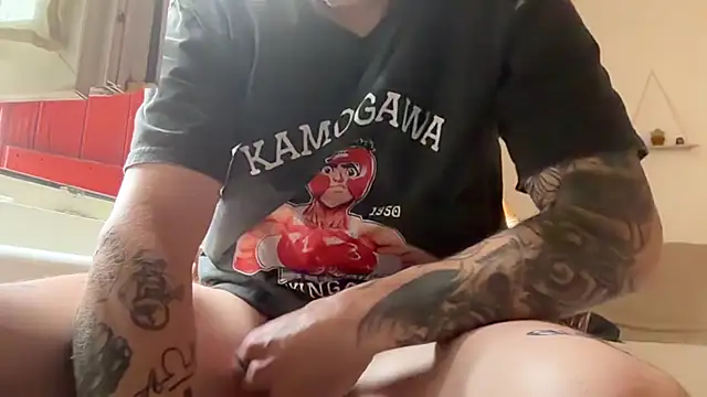 Snapshot of URRUGNAR chatting on March 2026 09:43:02 AM URRUGNAR online show from March 2026 09:43:02 AM