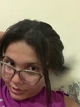 viviboraaaa online show from April 2026 11:40:02 PM