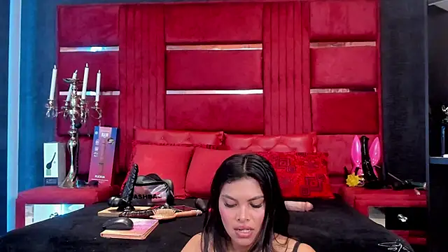 Snapshot of Marcebetancurt chatting on May 2026 08:05:02 PM Marcebetancurt online show from May 2026 08:05:02 PM