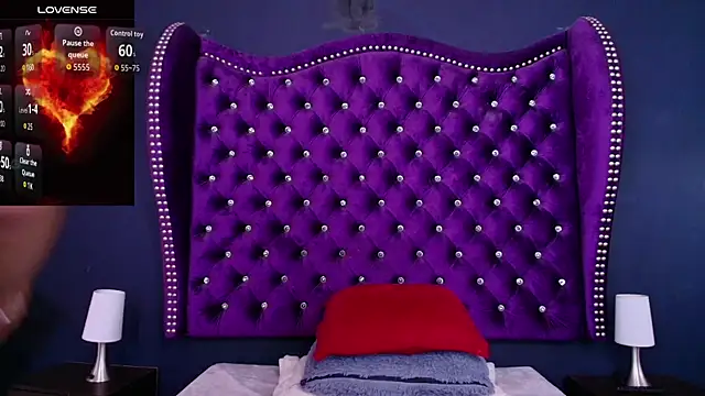 MistressNyx  online show from April 2026 01:05:02 PM