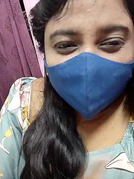 Snapshot of Tami-sonia chatting on April 2026 07:22:02 PM Tami-sonia online show from April 2026 07:22:02 PM