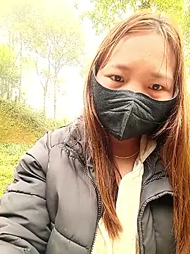 Snapshot of cat-kat chatting on April 2026 01:47:02 AM cat-kat online show from April 2026 01:47:02 AM