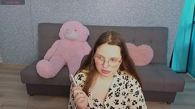 Snapshot of SofiDreamm chatting on June 2026 02:55:01 PM SofiDreamm online show from June 2026 02:55:01 PM