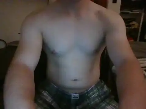 Snapshot of DavMC19cm chatting on May 2026 02:08:02 AM DavMC19cm online show from May 2026 02:08:02 AM
