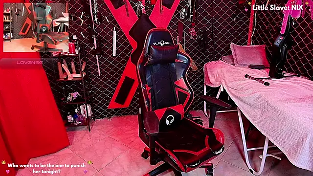 Snapshot of i_Nixx chatting on March 2026 05:25:01 PM i Nixx online show from March 2026 05:25:01 PM