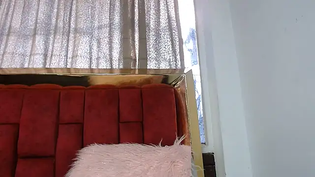 mia rousse vc online show from June 2026 12:53:01 PM