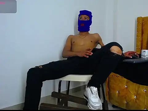 Snapshot of big_cock2016 chatting on April 2026 09:01:02 PM big cock2016 online show from April 2026 09:01:02 PM