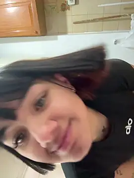 Abrildqquino online show from May 2026 02:35:02 PM