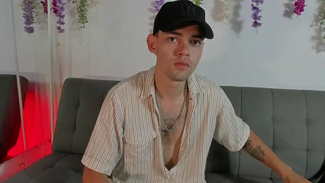 Snapshot of Dope_BoyGGs chatting on March 2026 08:53:01 PM Dope BoyGGs online show from March 2026 08:53:01 PM