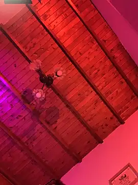 Snapshot of Violett_Sykes chatting on April 2026 05:38:02 AM Violett Sykes online show from April 2026 05:38:02 AM