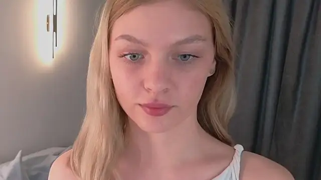 Snapshot of PatriciaaReed chatting on April 2026 02:04:01 PM PatriciaaReed online show from April 2026 02:04:01 PM
