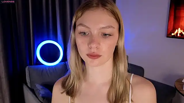 Snapshot of PatriciaaReed chatting on May 2026 06:08:01 AM PatriciaaReed online show from May 2026 06:08:01 AM