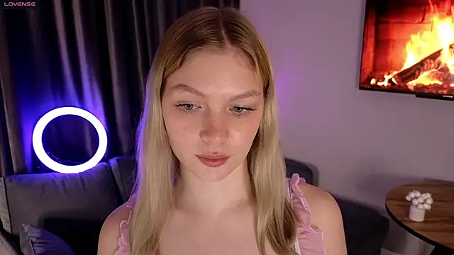 Snapshot of PatriciaaReed chatting on May 2026 06:09:01 AM PatriciaaReed online show from May 2026 06:09:01 AM