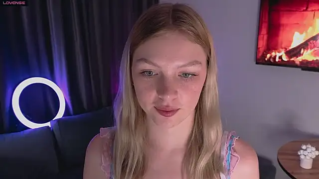 Snapshot of PatriciaaReed chatting on May 2026 06:07:02 AM PatriciaaReed online show from May 2026 06:07:02 AM