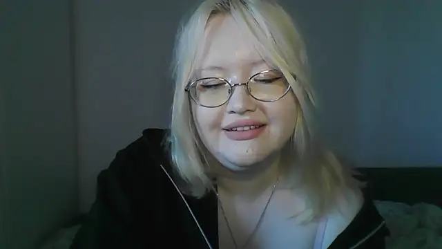 Elayne Sweet online show from April 2026 06:11:02 AM