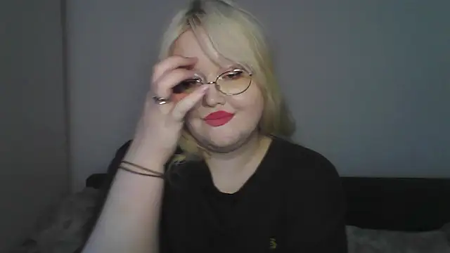 Elayne Sweet online show from May 2026 06:09:01 AM