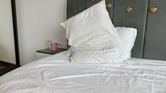 DreamyK online show from May 2026 10:53:01 AM