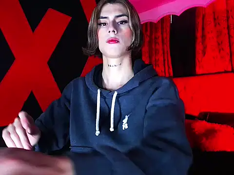 AlanFox1 online show from May 2026 01:32:02 PM