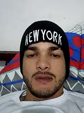 Snapshot of Nicolas_Moncadas chatting on April 2026 07:22:01 PM Nicolas Moncadas online show from April 2026 07:22:01 PM