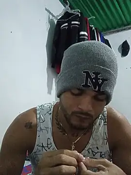 Snapshot of Nicolas_Moncadas chatting on May 2026 02:07:02 AM Nicolas Moncadas online show from May 2026 02:07:02 AM