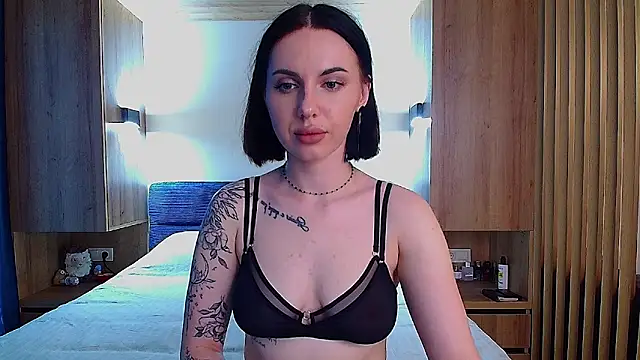 Sour Berry  online show from May 2026 02:46:02 PM