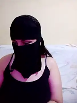 Snapshot of Queen_Lola chatting on March 2026 09:26:02 PM Queen Lola online show from March 2026 09:26:02 PM