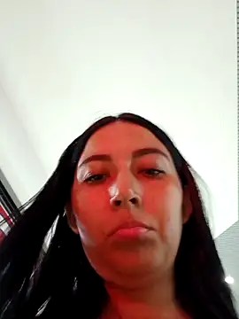 Ann Houston online show from May 2026 12:16:01 AM