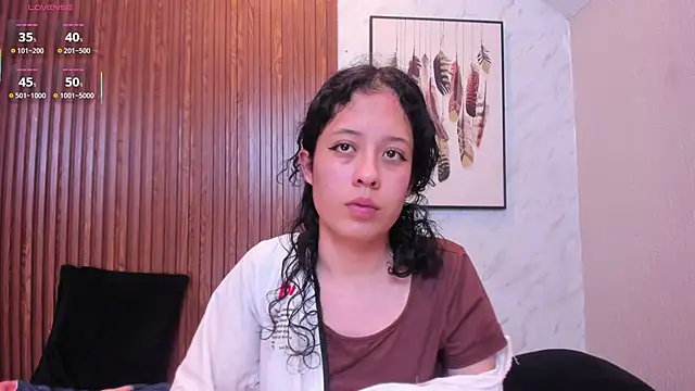 Snapshot of Kaira_luxury chatting on June 2026 03:39:02 AM Kaira luxury online show from June 2026 03:39:02 AM
