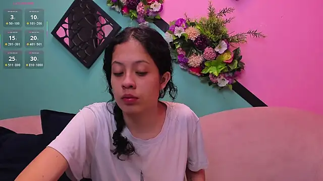 Snapshot of Kaira_luxury chatting on July 2026 09:55:02 AM Kaira luxury online show from July 2026 09:55:02 AM
