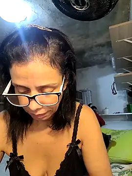 Cristotoza online show from April 2026 10:00:02 PM