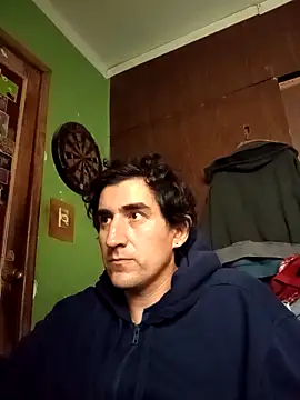 Snapshot of xlfxman chatting on April 2026 06:52:01 PM xlfxman online show from April 2026 06:52:01 PM