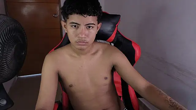 darknigthx online show from May 2026 02:34:02 PM