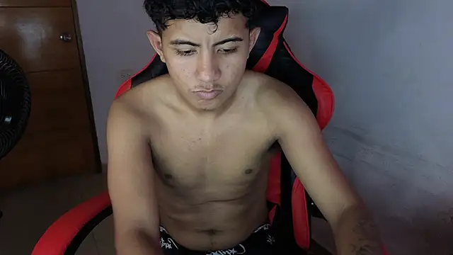 darknigthx online show from May 2026 01:13:02 AM