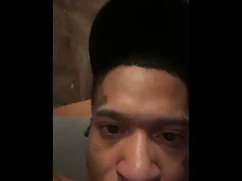 Snapshot of JRNBLU44 chatting on April 2026 09:28:02 AM JRNBLU44 online show from April 2026 09:28:02 AM