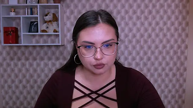 AminaSoul  online show from April 2026 06:47:02 AM