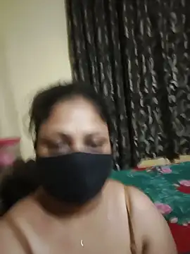 SluttySonam online show from May 2026 07:12:01 PM