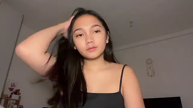 sweet yuna22 online show from April 2026 07:17:01 AM