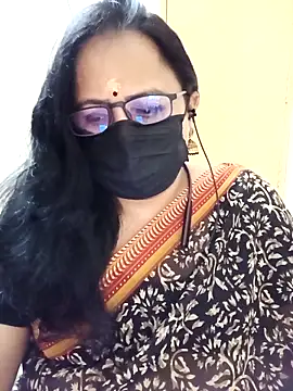 Snapshot of monisha_cam chatting on April 2026 06:23:01 PM monisha cam online show from April 2026 06:23:01 PM