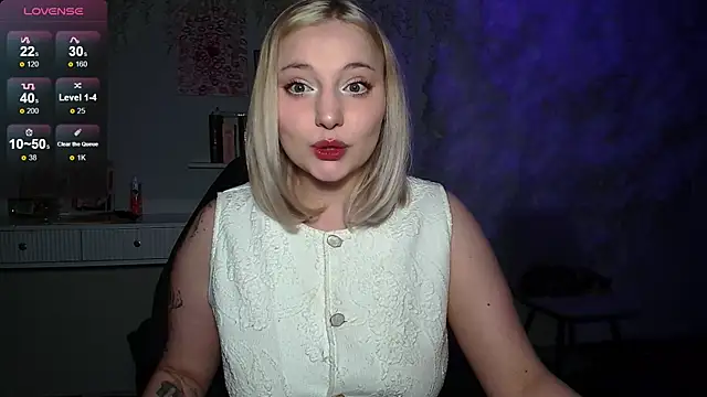 Snapshot of SW_K1RA1 chatting on April 2026 08:29:02 PM SW K1RA1 online show from April 2026 08:29:02 PM