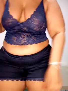 Sexy yassimna online show from May 2026 12:22:02 PM