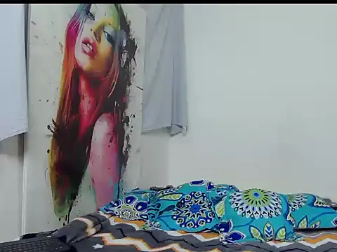 Snapshot of ZoeThorner chatting on April 2026 12:01:01 PM ZoeThorner online show from April 2026 12:01:01 PM