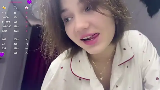 Snapshot of Cute_Capricee chatting on April 2026 10:03:02 AM Cute Capricee online show from April 2026 10:03:02 AM