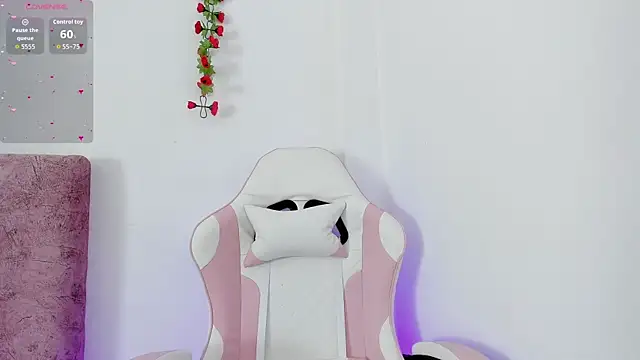 alisson boobs   online show from May 2026 11:23:04 PM