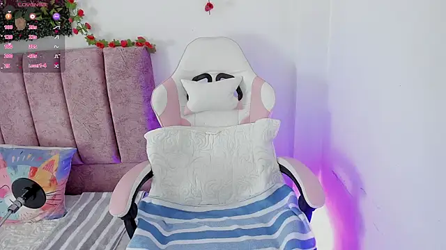 alisson boobs   online show from June 2026 02:14:02 AM