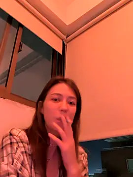 ulika 200419 online show from April 2026 12:33:01 AM