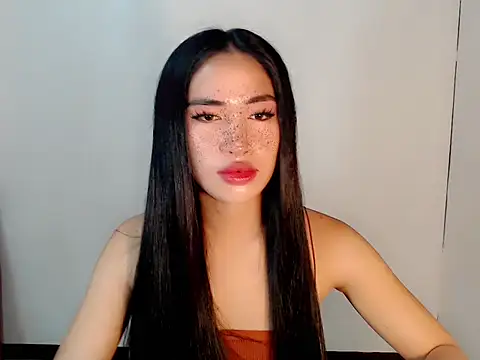 urasiankylie online show from April 2026 04:39:01 PM
