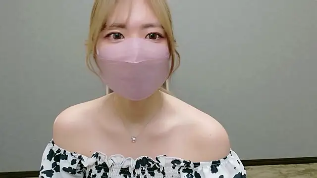 Snapshot of YUA_0425 chatting on June 2026 02:10:02 AM YUA 0425 online show from June 2026 02:10:02 AM