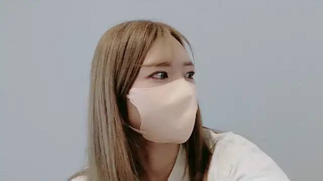 Snapshot of YUA_0425 chatting on July 2026 07:18:02 AM YUA 0425 online show from July 2026 07:18:02 AM