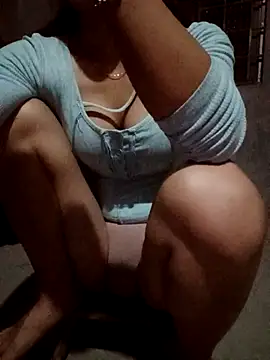 Snapshot of Ryry1188 chatting on April 2026 05:21:01 PM Ryry1188 online show from April 2026 05:21:01 PM