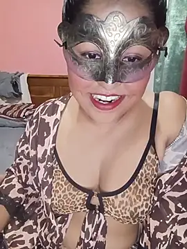 Maskedcurves online show from July 2026 04:48:02 PM